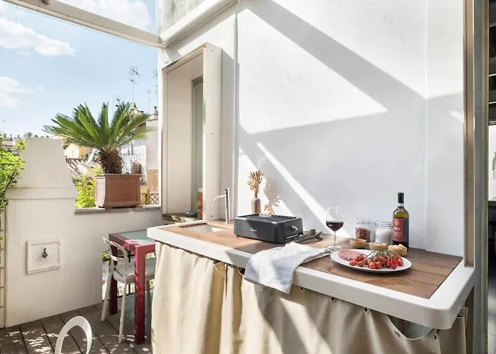 Apartment Elegant Terrace Piazza Navona Rom